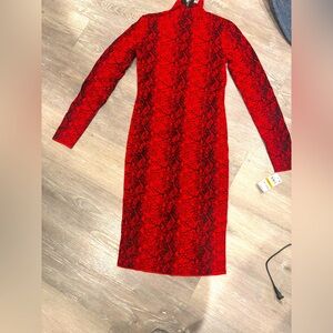 BarIII snakeskin dress hold you in